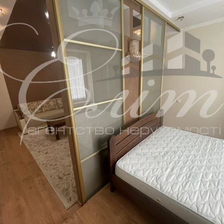 Івано-Франківськ, Центр, 3 Спальні Спальні, 3 Кімнати Кімнати,1 Ванна кімнатаВанни,Квартира,Оренда,Мазепи,1264