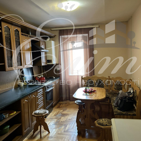 Івано-Франківськ, Бельведер, 3 Спальні Спальні, 3 Кімнати Кімнати,1 Ванна кімнатаВанни,Квартира,Оренда,Південний Бульвар,3,1588
