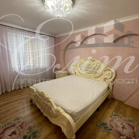 Івано-Франківськ, Каскад, 2 Спальні Спальні, 3 Кімнати Кімнати,1 Ванна кімнатаВанни,Квартира,Оренда,Провулок Ключний,9,1668