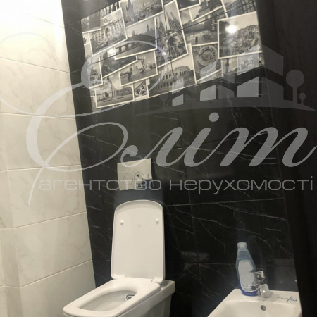 Івано-Франківськ, ЖК Калинова Слобода, 2 Спальні Спальні, 2 Кімнати Кімнати,1 Ванна кімнатаВанни,Квартира,Оренда,Двірська 8,1,1837