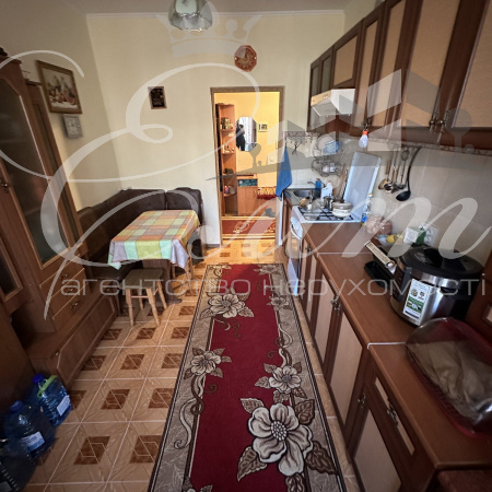 Івано-Франківськ, Майзлі, 3 Спальні Спальні, 3 Кімнати Кімнати,1 Ванна кімнатаВанни,Квартира,Оренда,Незалежноті,3,1959